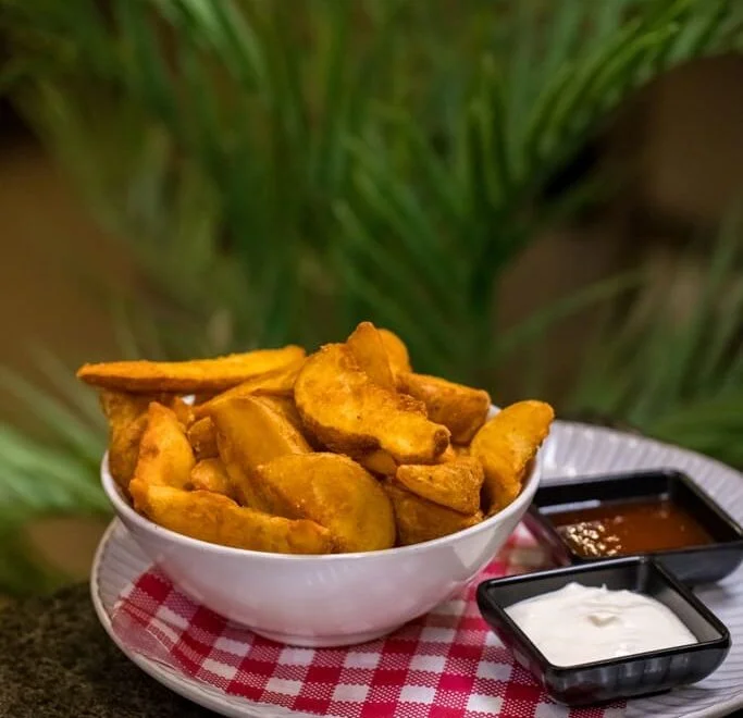 2024.05.25_LITTLE_LEB_Wedges_1-1-683x660